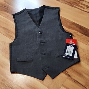 💥Brand New!💥 Chaps Boys' Vest - SIZE 6/7
